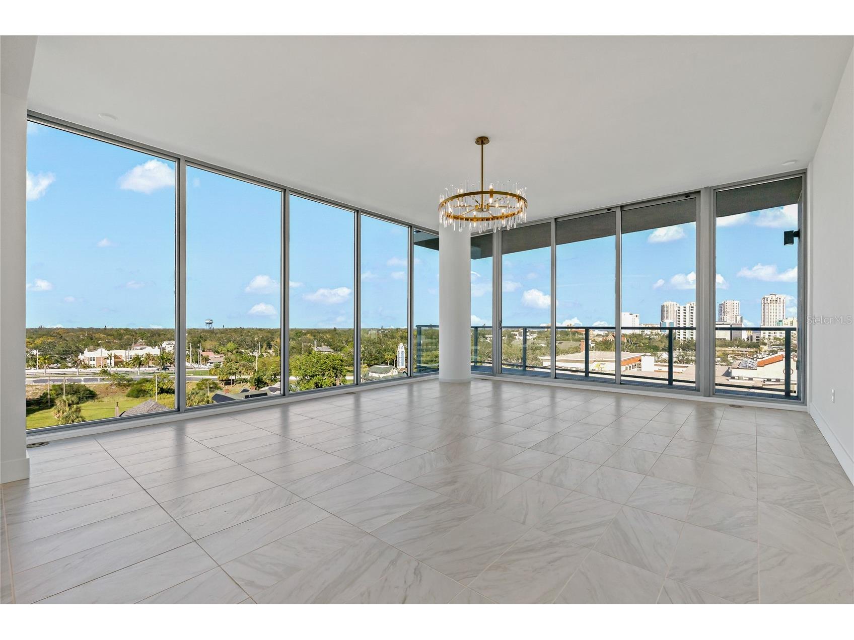 777 3rd Avenue N #803 Saint Petersburg FL 33701 TB8472527 image4