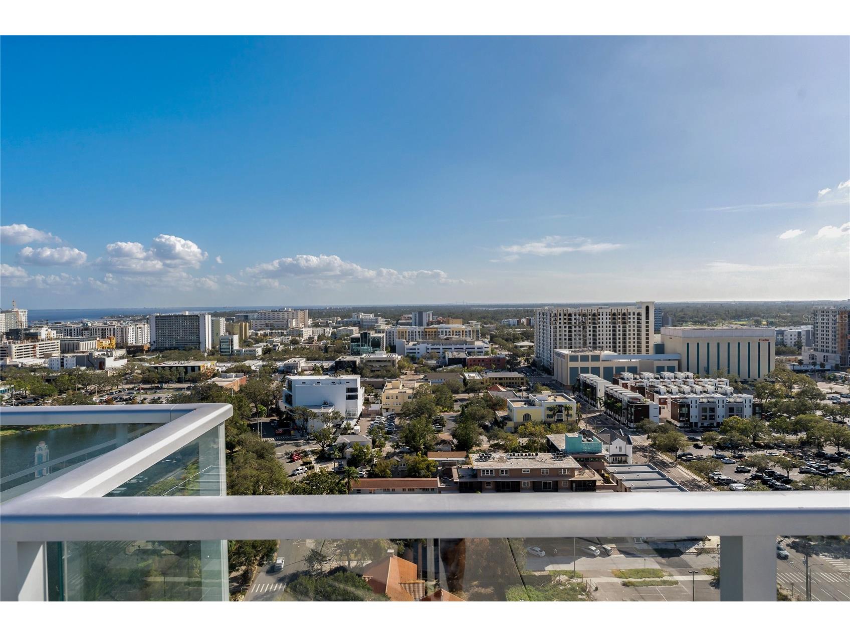 777 3rd Avenue N #803 Saint Petersburg FL 33701 TB8472527 image42