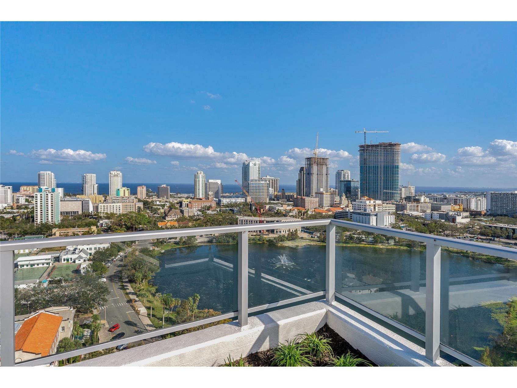 777 3rd Avenue N #803 Saint Petersburg FL 33701 TB8472527 image9