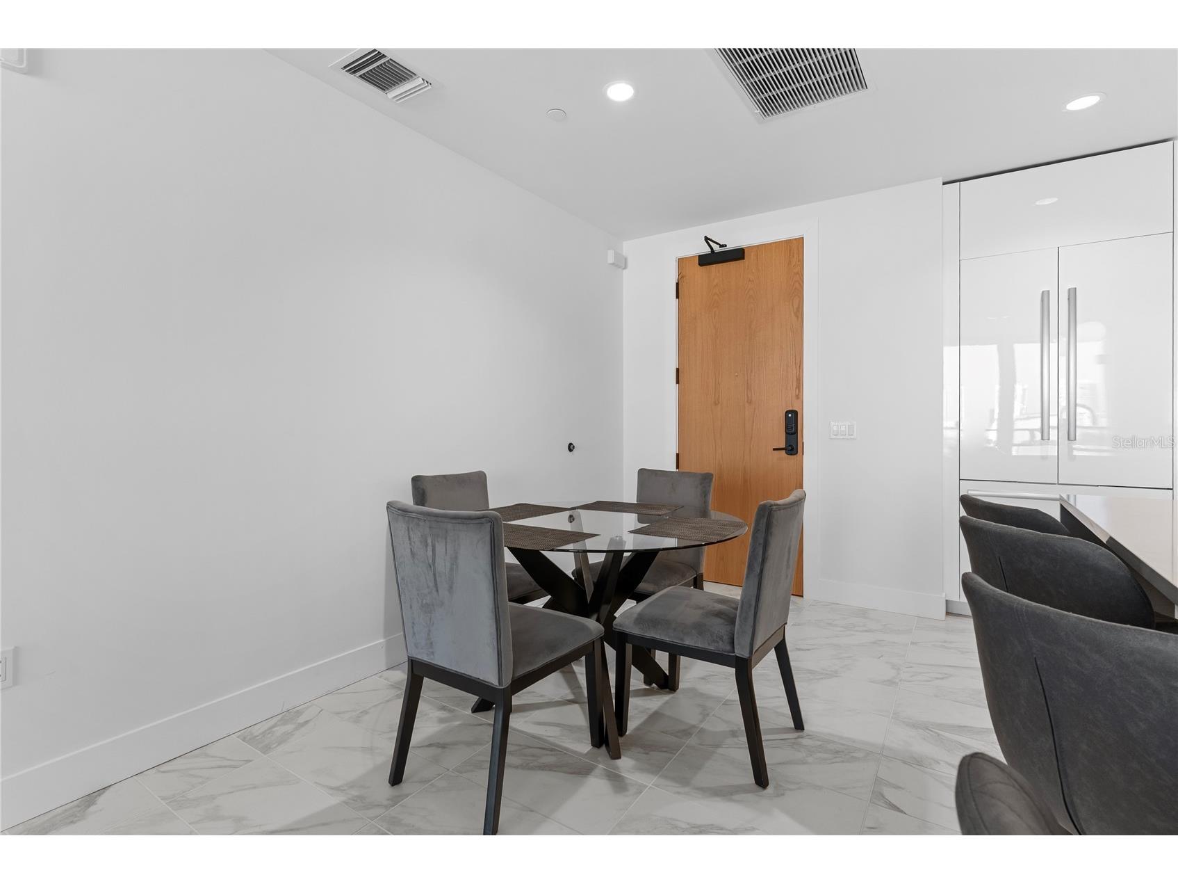 777 3rd Avenue N #804 Saint Petersburg FL 33701 TB8471090 image11