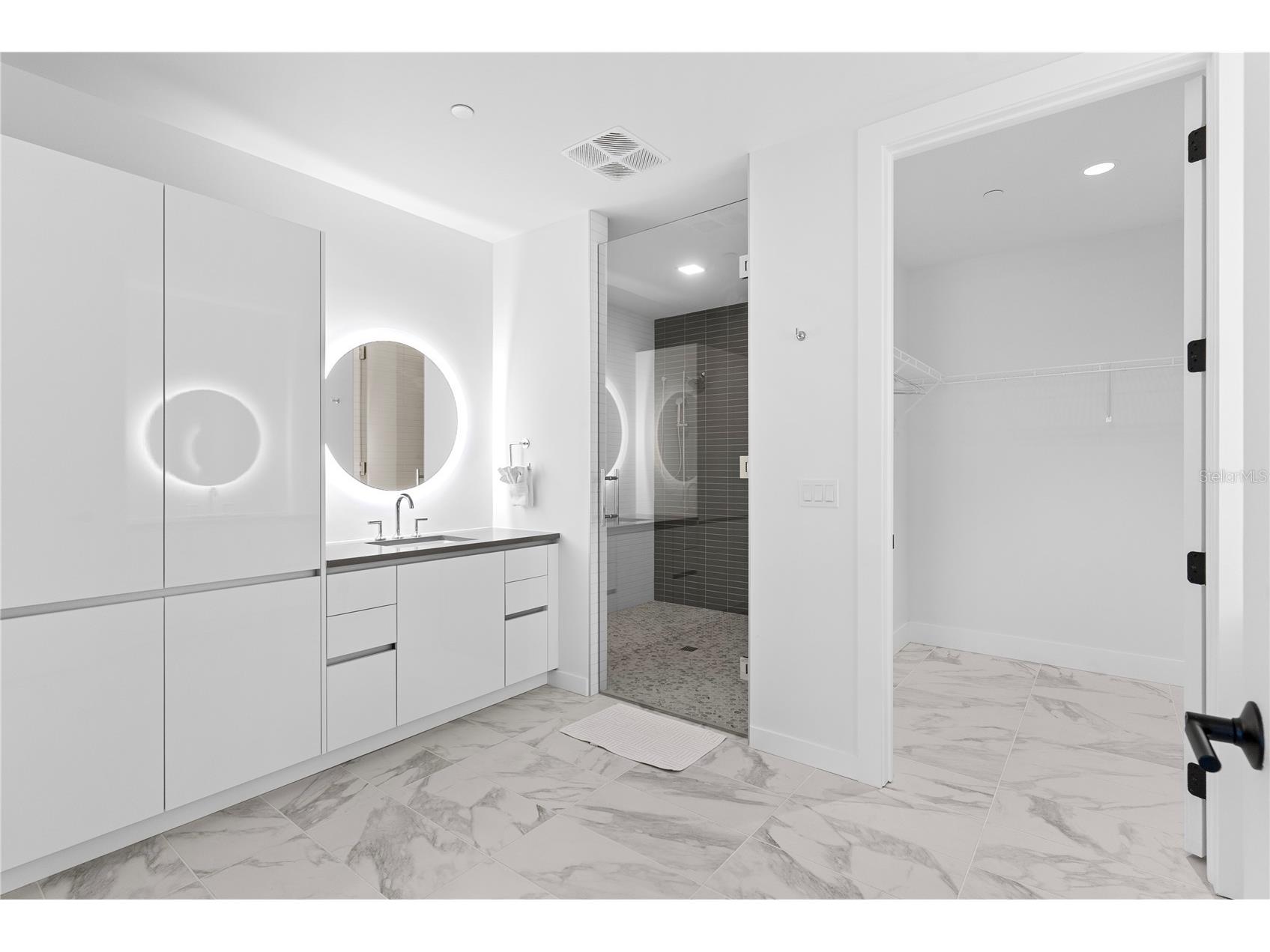 777 3rd Avenue N #804 Saint Petersburg FL 33701 TB8471090 image16