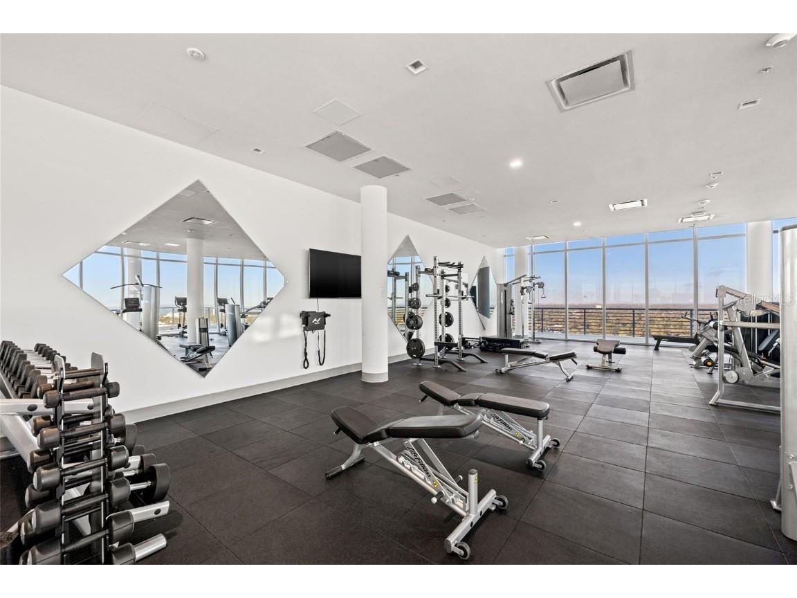 777 3rd Avenue N #806 Saint Petersburg FL 33701 TB8404616 image39