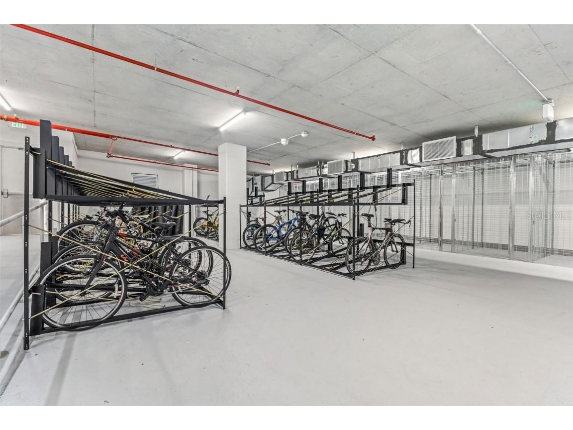 777 3rd Avenue N #806 Saint Petersburg FL 33701 TB8404616 image51