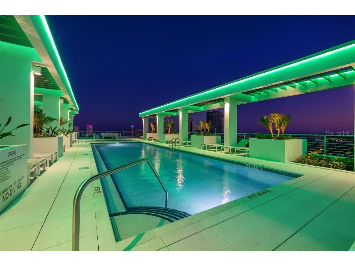 777 3rd Avenue N #806 Saint Petersburg FL 33701 TB8404616 image55