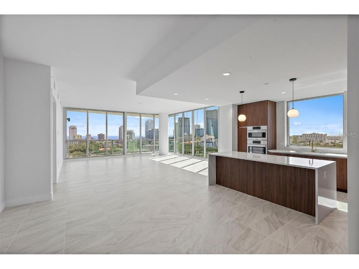 777 3rd Avenue N #905 Saint Petersburg FL 33701 TB8388358 image6