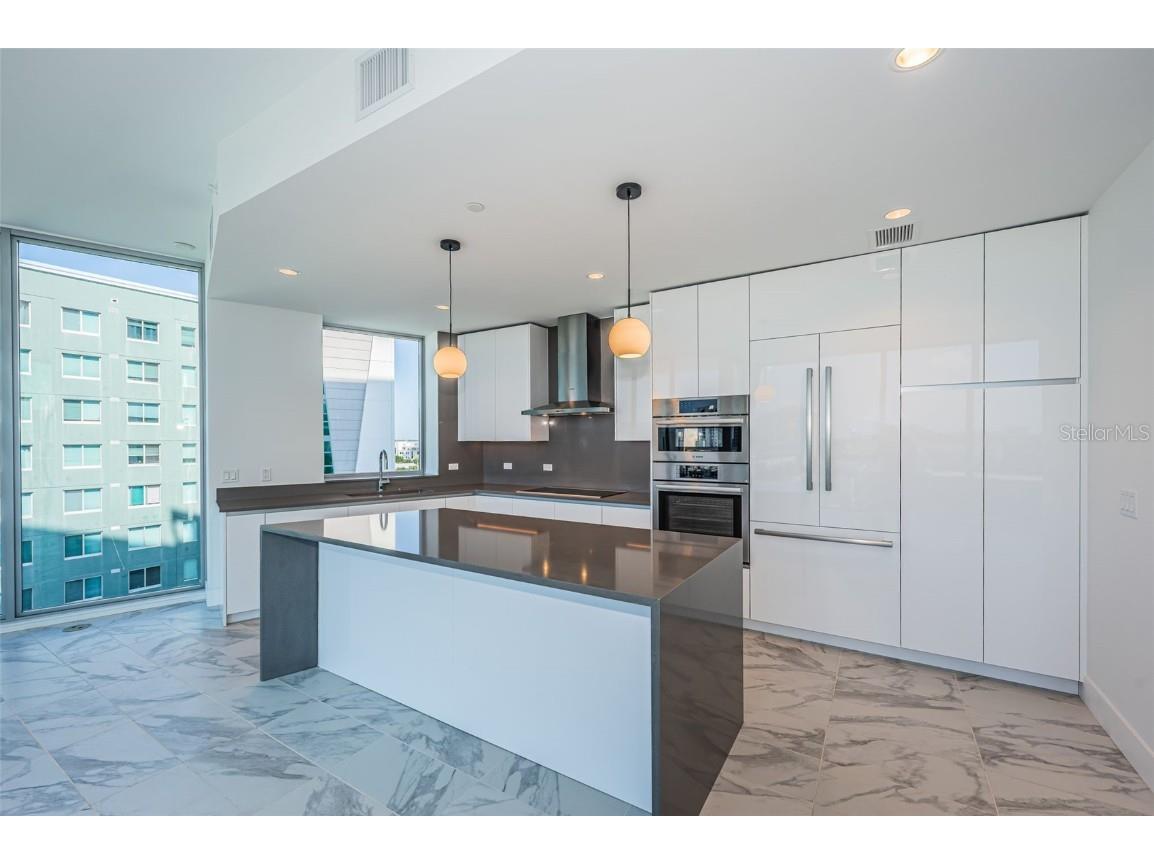 777 3rd Avenue N #908 Saint Petersburg FL 33701 U8252597 image16