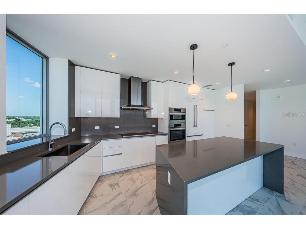 777 3rd Avenue N #908 Saint Petersburg FL 33701 U8252597 image17