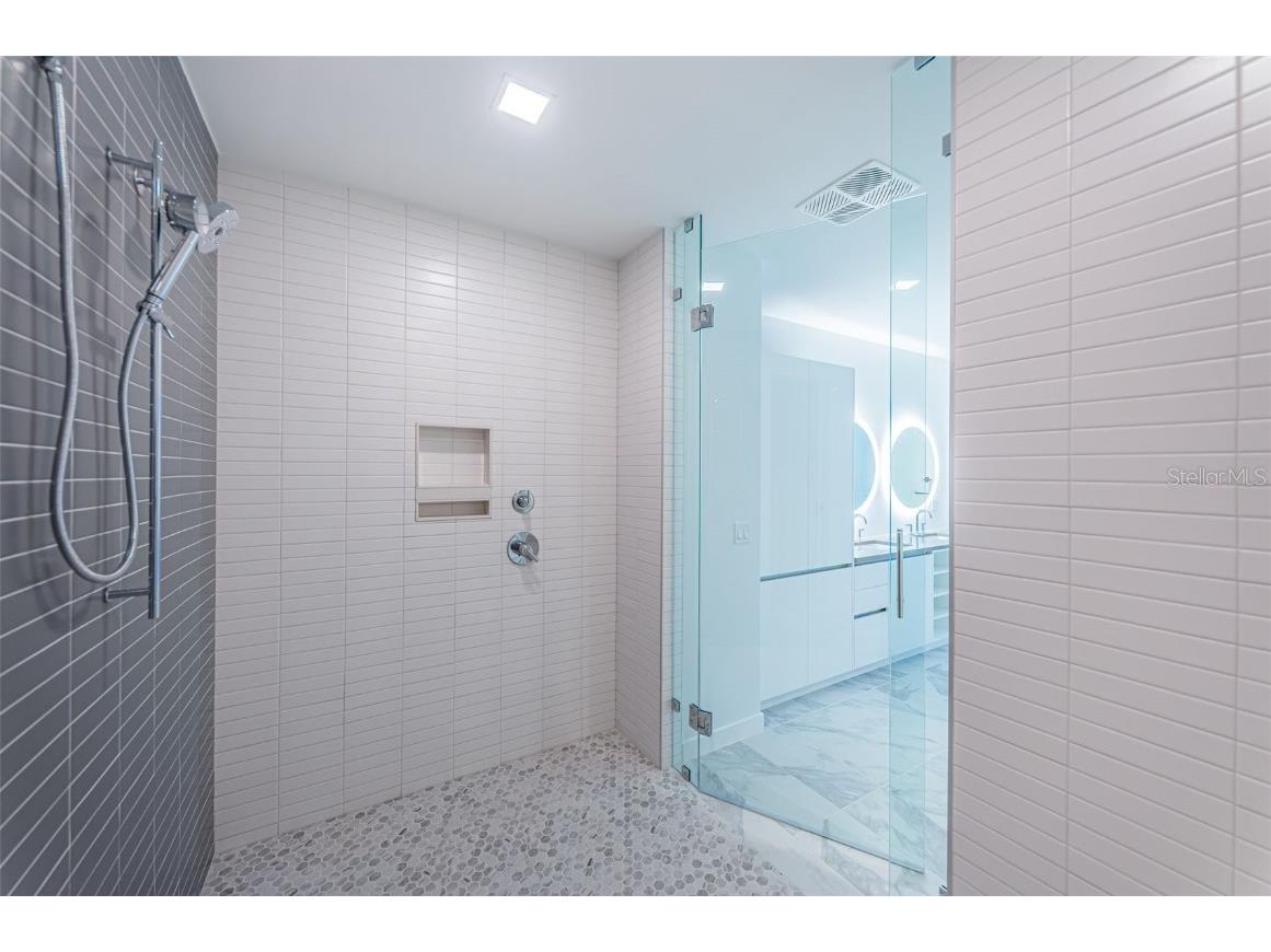 777 3rd Avenue N #908 Saint Petersburg FL 33701 U8252597 image33