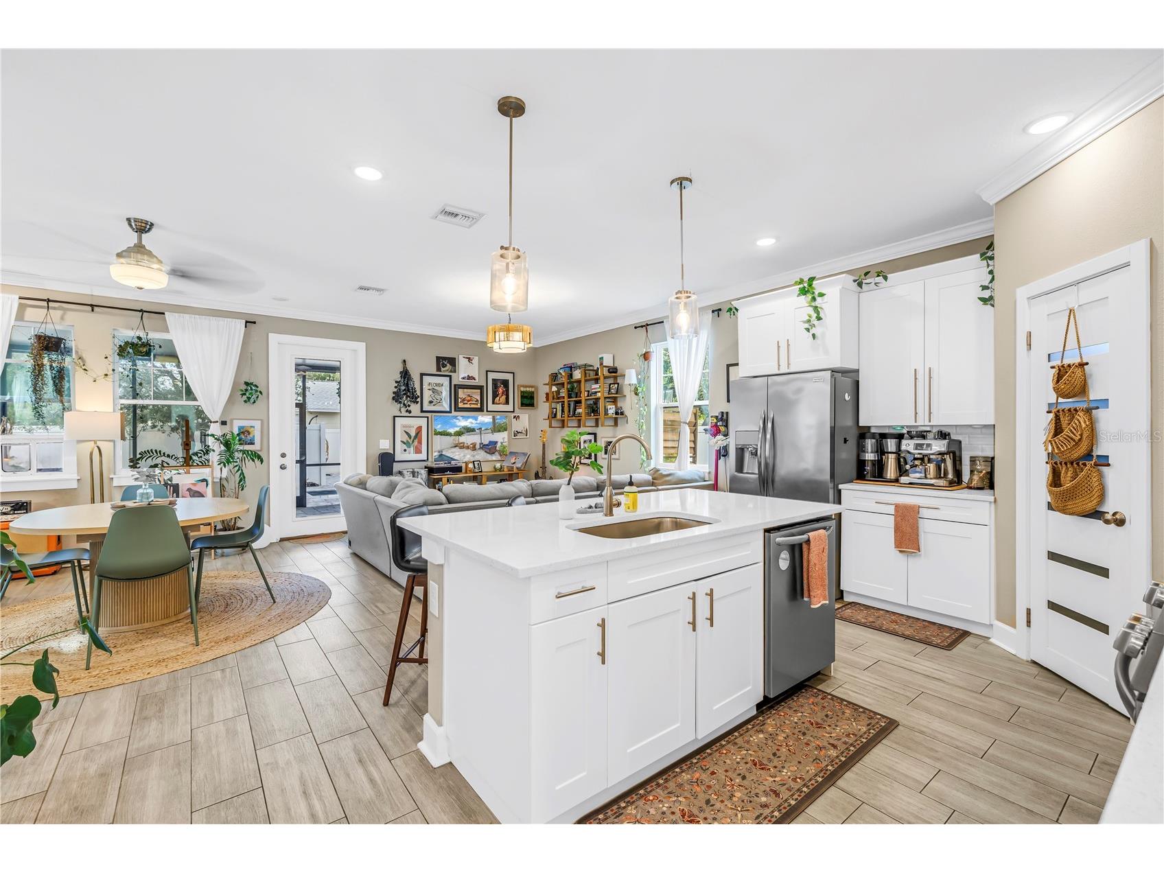 777 52nd Avenue N Saint Petersburg FL 33703 TB8526791 image10