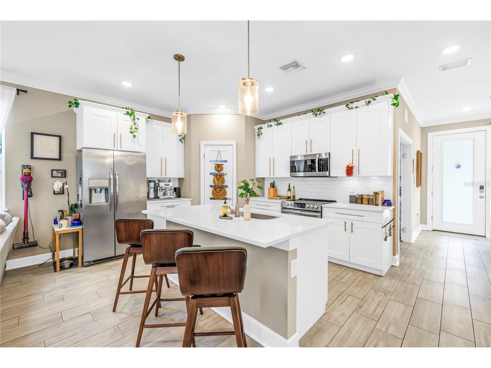 777 52nd Avenue N Saint Petersburg FL 33703 TB8526791 image15