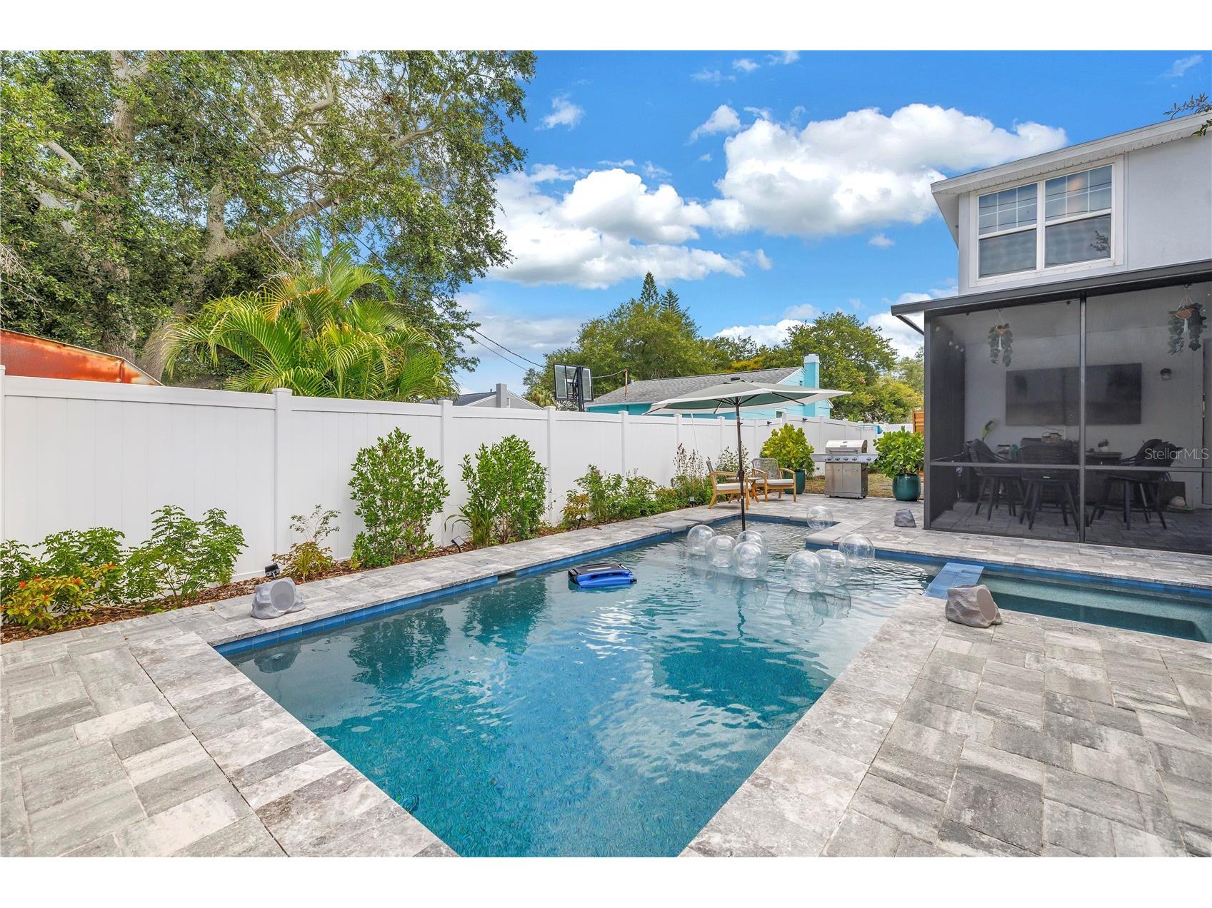 777 52nd Avenue N Saint Petersburg FL 33703 TB8526791 image2