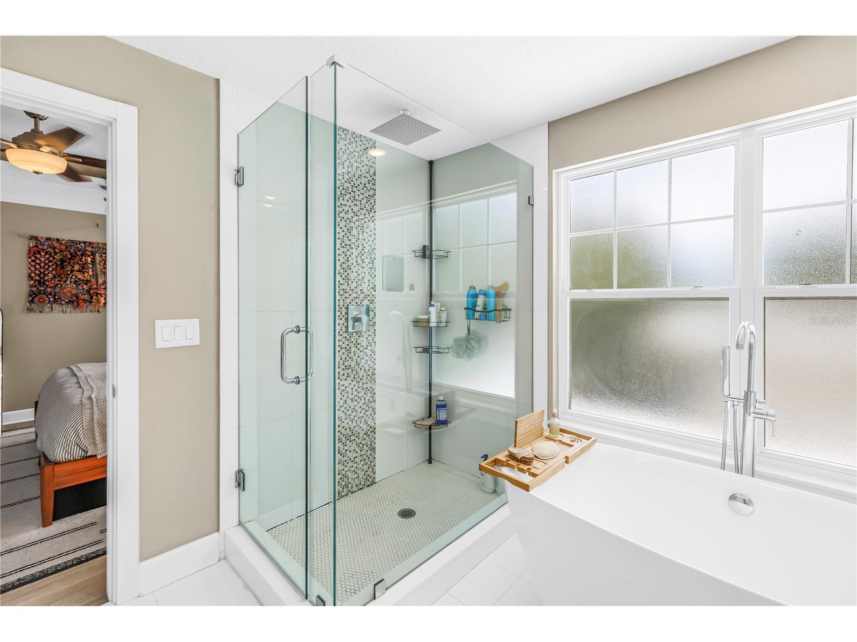 777 52nd Avenue N Saint Petersburg FL 33703 TB8526791 image26