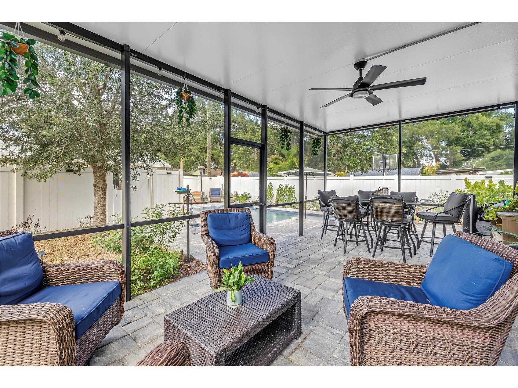 777 52nd Avenue N Saint Petersburg FL 33703 TB8526791 image36