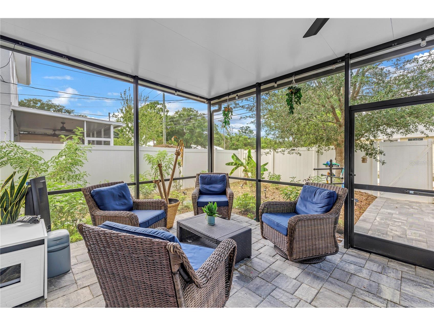 777 52nd Avenue N Saint Petersburg FL 33703 TB8526791 image38