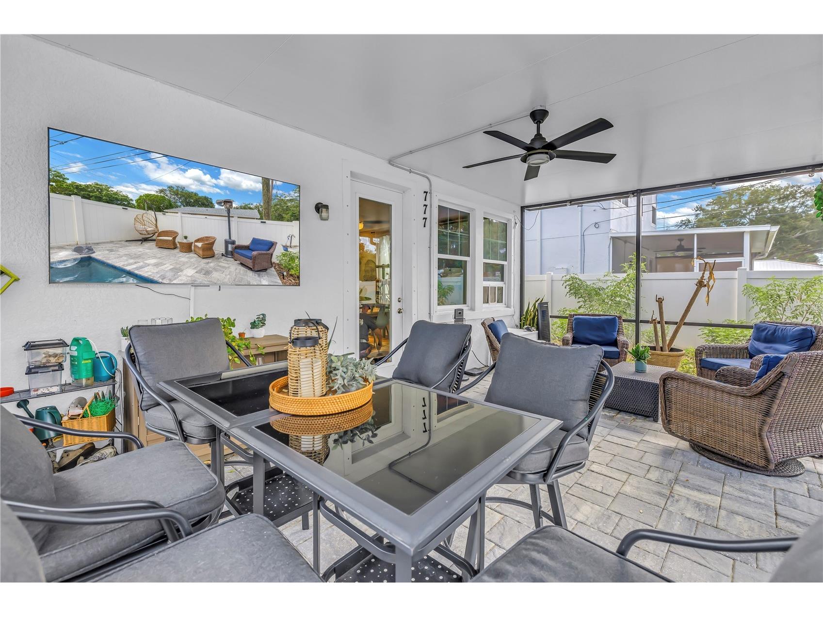 777 52nd Avenue N Saint Petersburg FL 33703 TB8526791 image40
