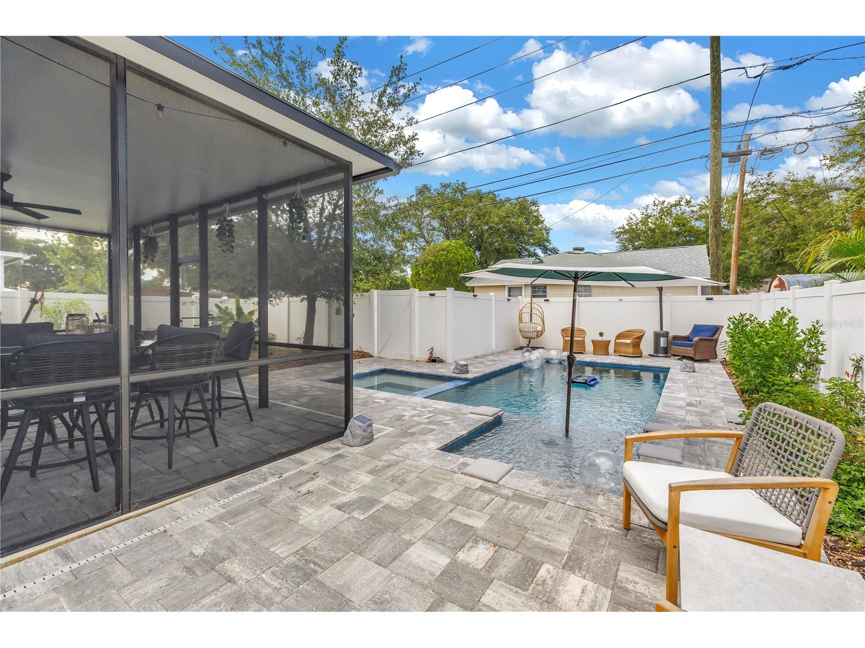 777 52nd Avenue N Saint Petersburg FL 33703 TB8526791 image46