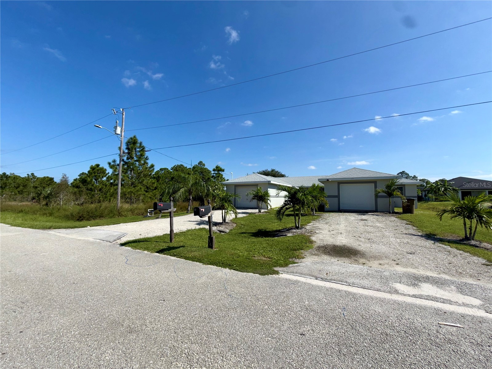 777-779 Bedford Drive Lehigh Acres FL 33974 TB8477274 image1
