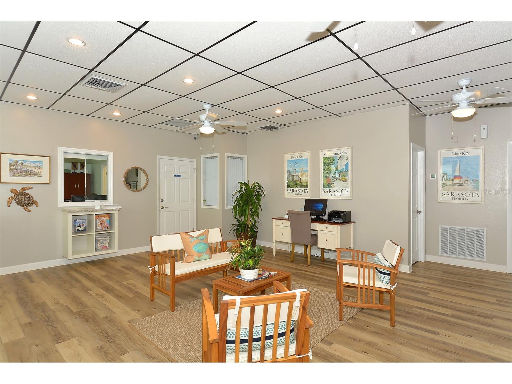 777 Beach Road #1E Sarasota FL 34242 A4670832 image18