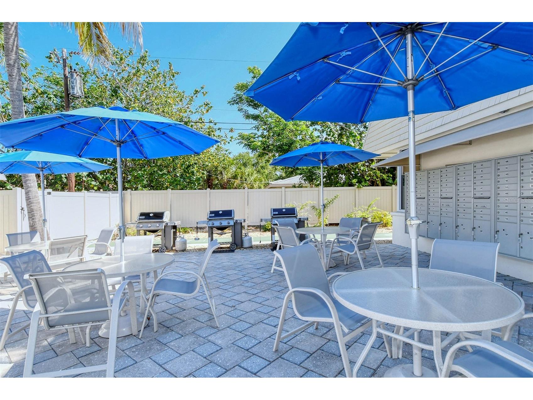 777 Beach Road #1E Sarasota FL 34242 A4670832 image27