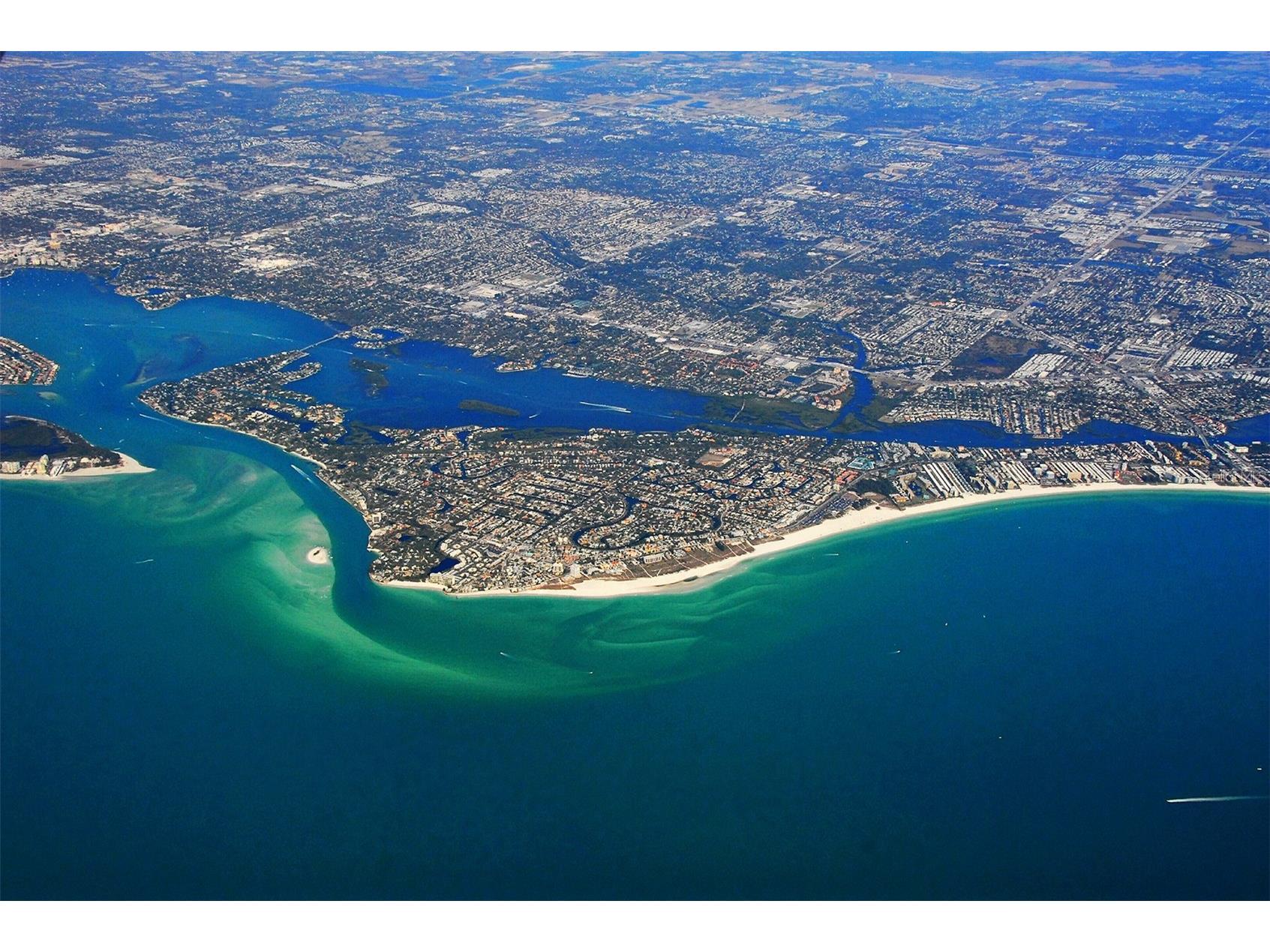 777 Beach Road #1E Sarasota FL 34242 A4670832 image35