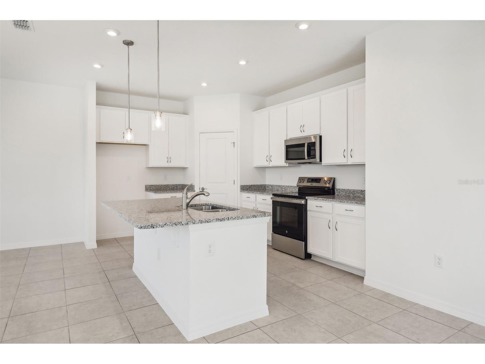 777 Castleford Avenue NE Palm Bay FL 32905 O6381095 image11