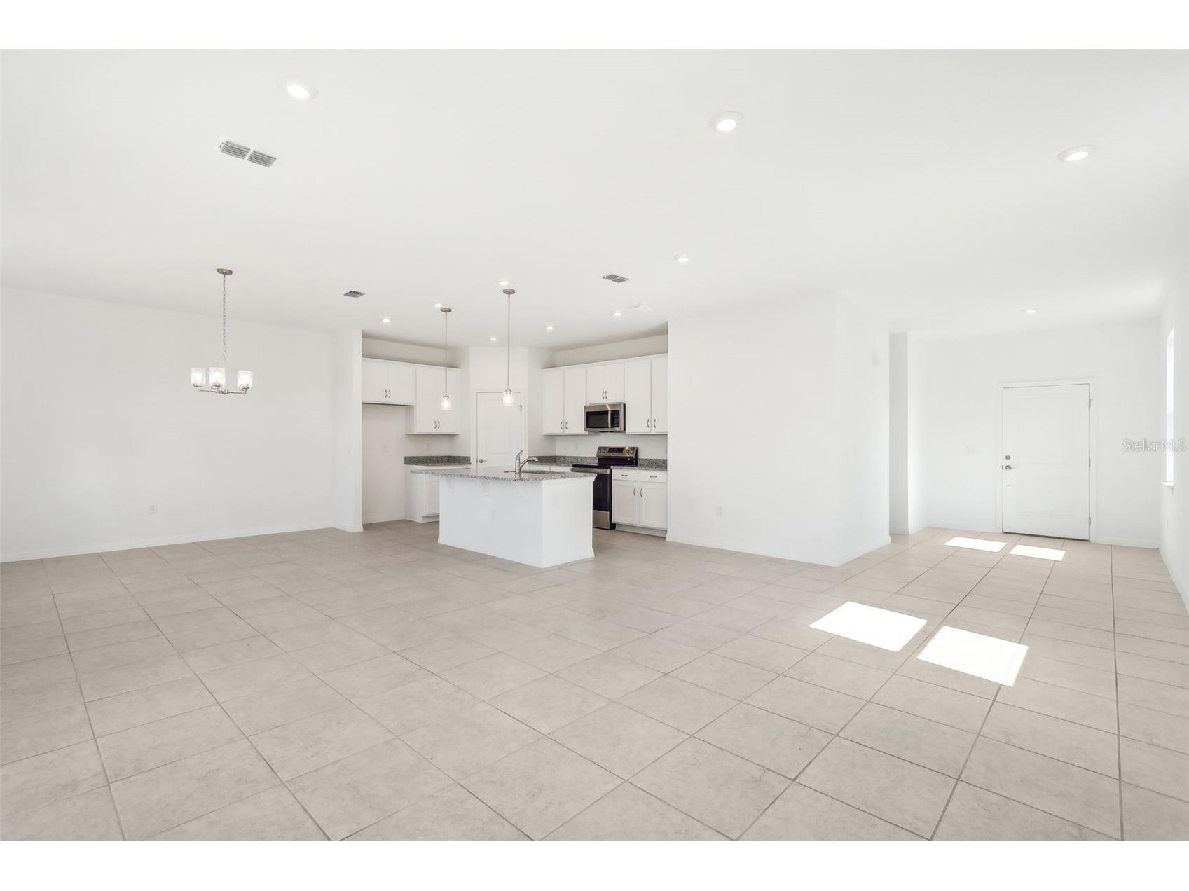 777 Castleford Avenue NE Palm Bay FL 32905 O6381095 image8