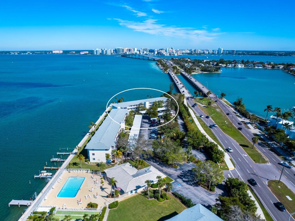 777 John Ringling Boulevard #5H Sarasota FL 34236 - SARASOTA BAY A4595966 image1