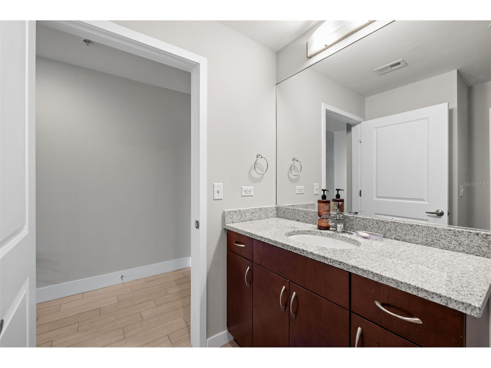777 N Ashley Drive #1208 Tampa FL 33602 TB8508349 image16