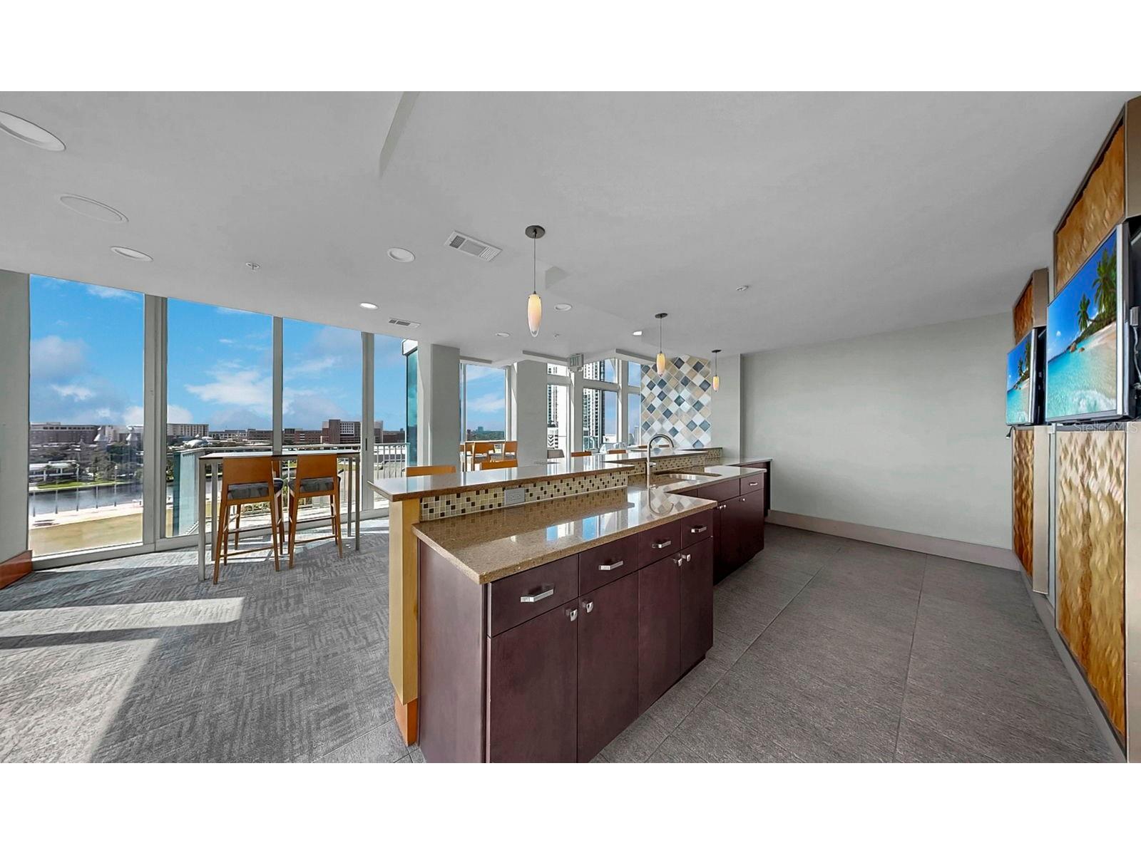 777 N Ashley Drive #1702 Tampa FL 33602 TB8442837 image60