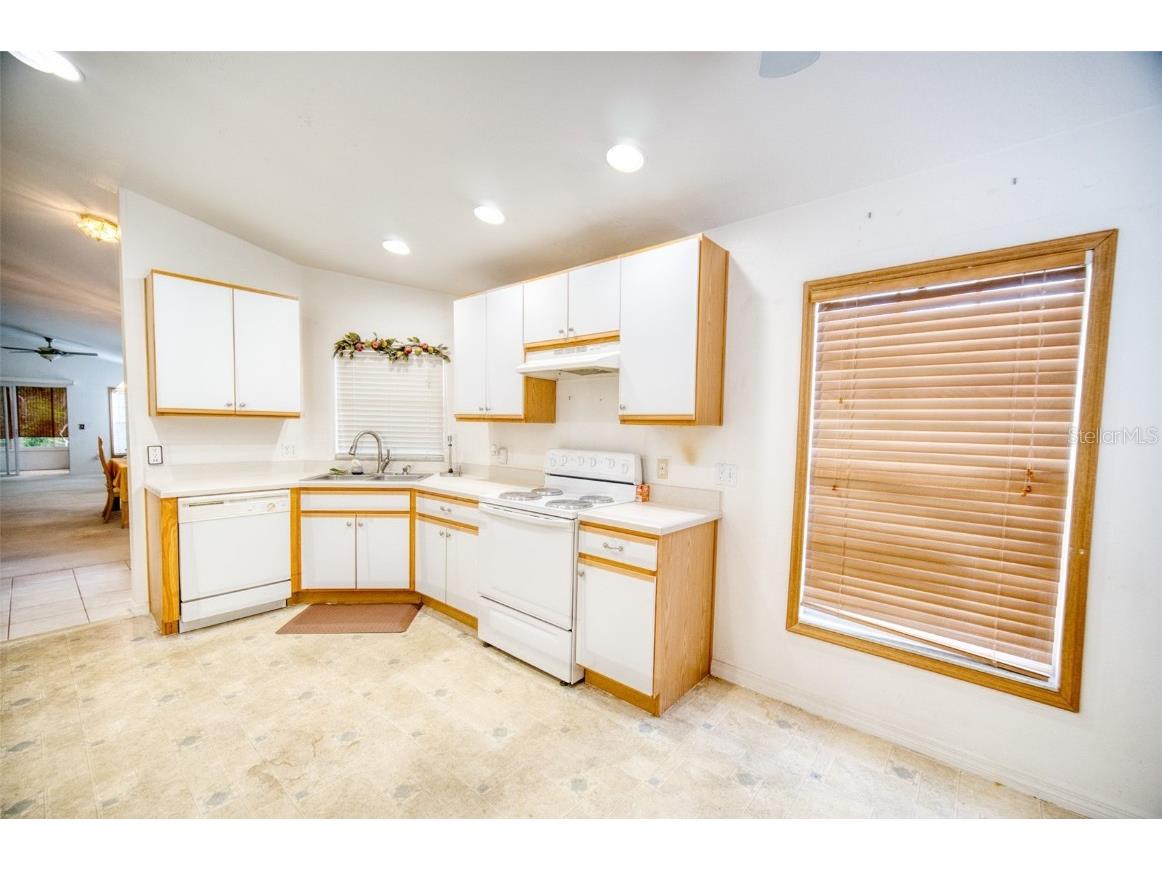 777 Vineyard Way Poinciana FL 34759 L4956640 image15