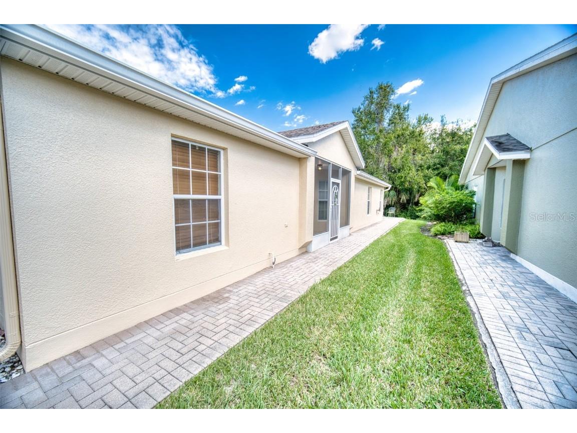 777 Vineyard Way Poinciana FL 34759 L4956640 image7