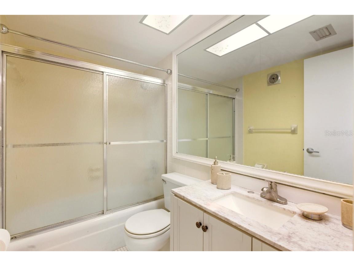 7770 Dr Martin Luther King Jr Street N #201 Saint Petersburg FL 33716 P4937245 image18