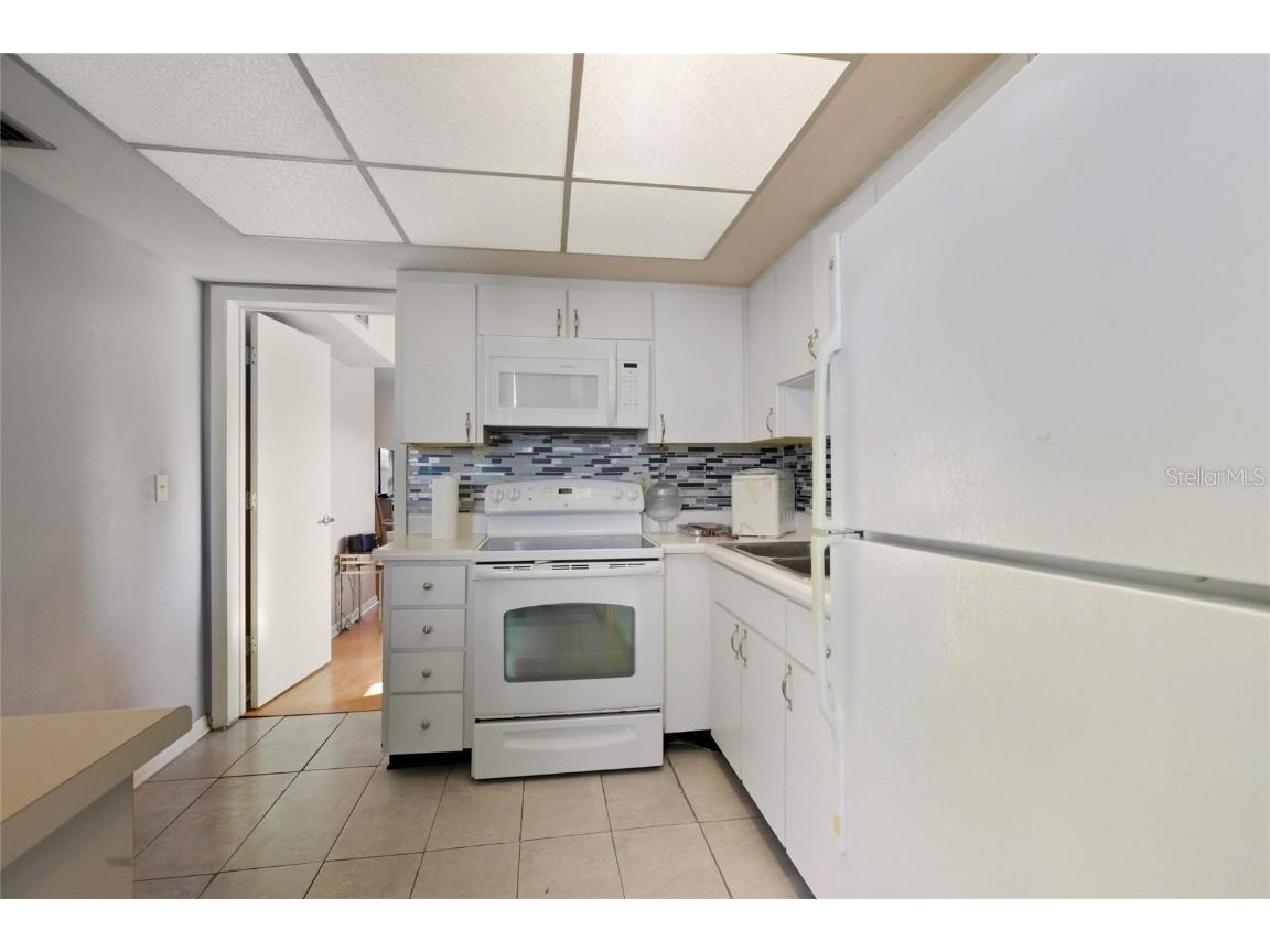 7770 Dr Martin Luther King Jr Street N #201 Saint Petersburg FL 33716 P4937245 image9