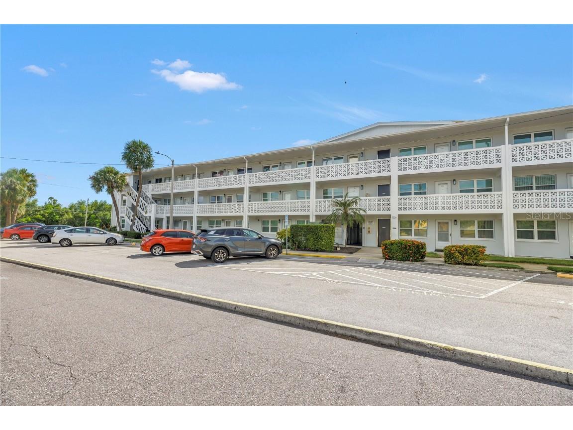 7770 Dr Martin Luther King Jr Street N #203 Saint Petersburg FL 33702 TB8411718 image1