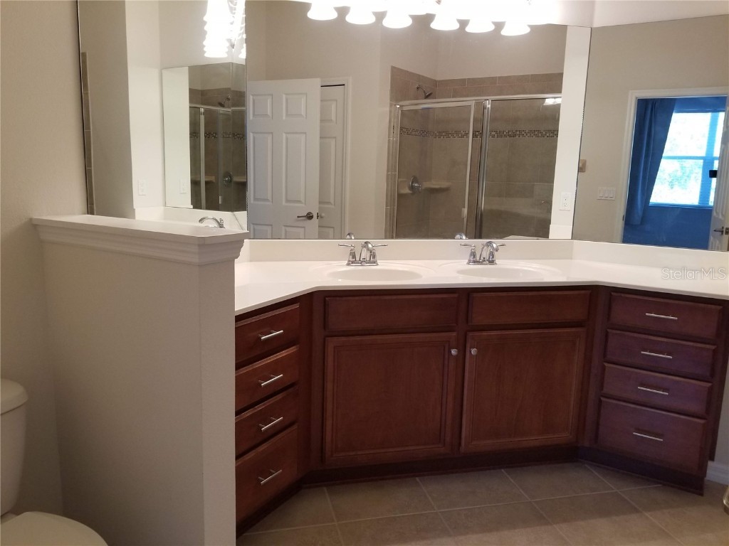 7770 Moonstone Drive #7-104 Sarasota FL 34233 A4662555 image11