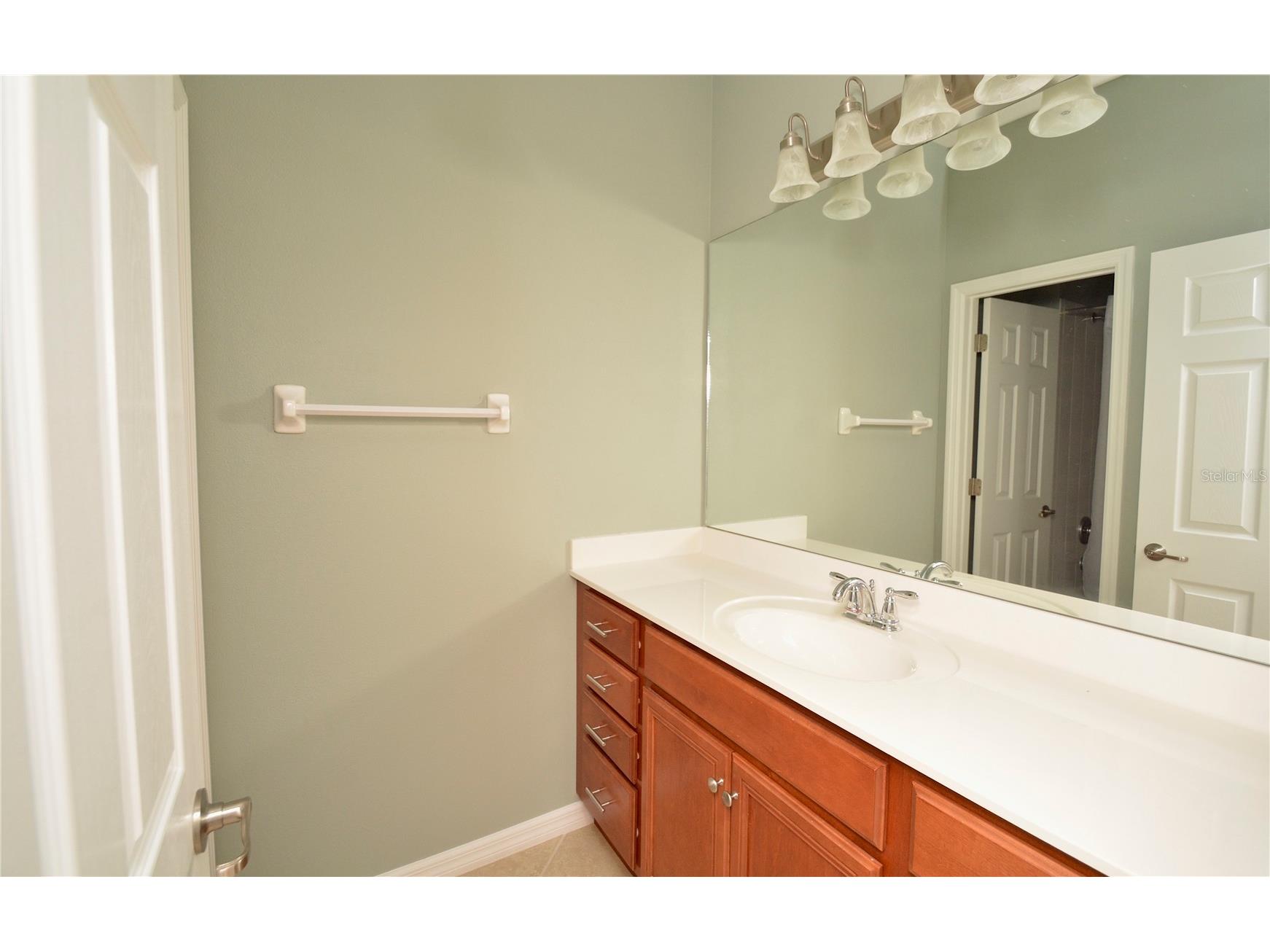 7770 Moonstone Drive #7-104 Sarasota FL 34233 A4688090 image11