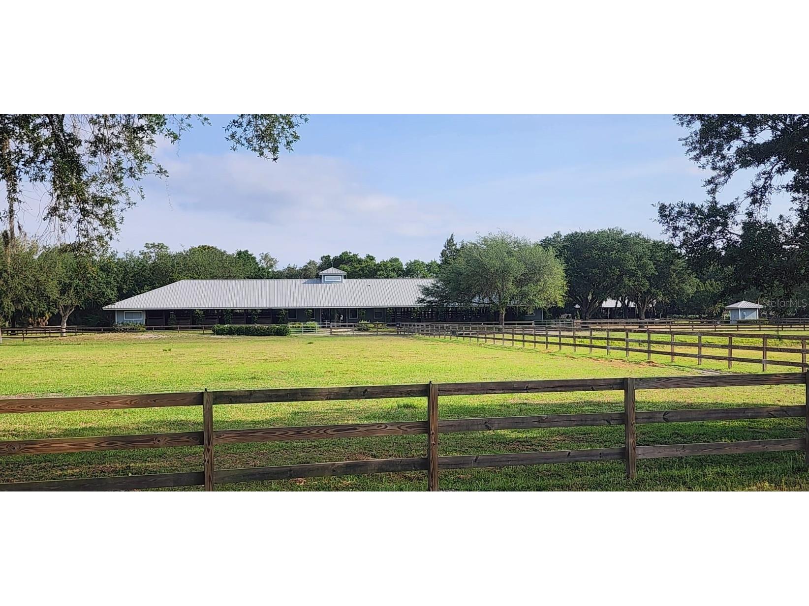 7771 Polo Club Lane Sarasota FL 34240 A4608769 image1