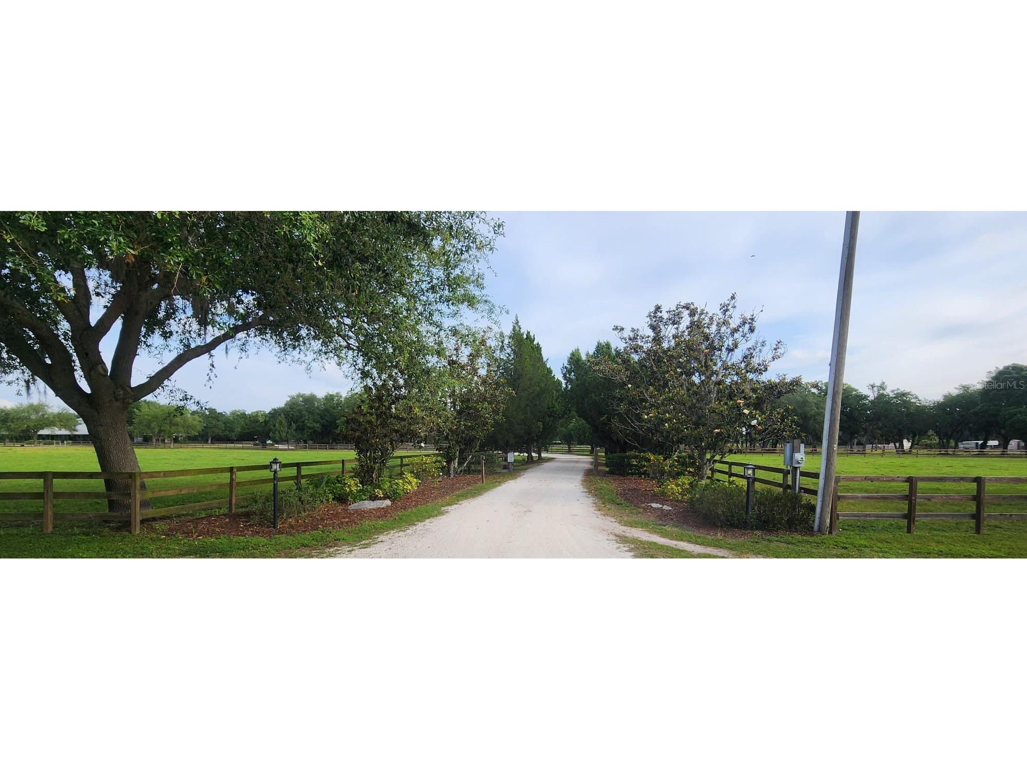 7771 Polo Club Lane Sarasota FL 34240 A4608769 image2