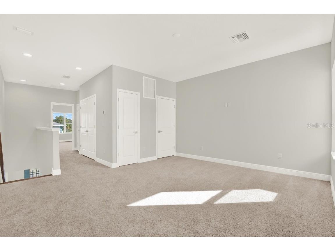 7773 93rd Street N Seminole FL 33777 TB8447681 image10