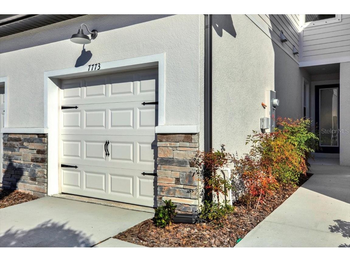 7773 93rd Street N Seminole FL 33777 TB8447681 image2