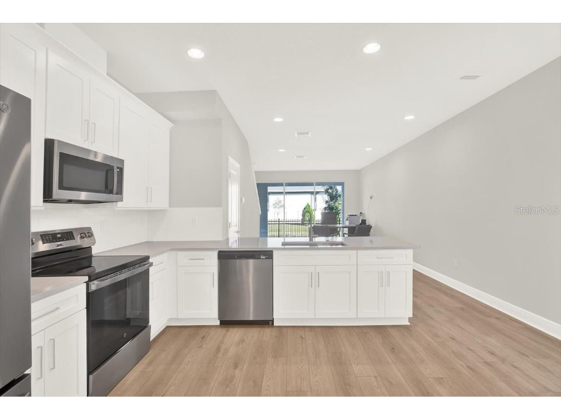 7773 93rd Street N Seminole FL 33777 TB8447681 image4