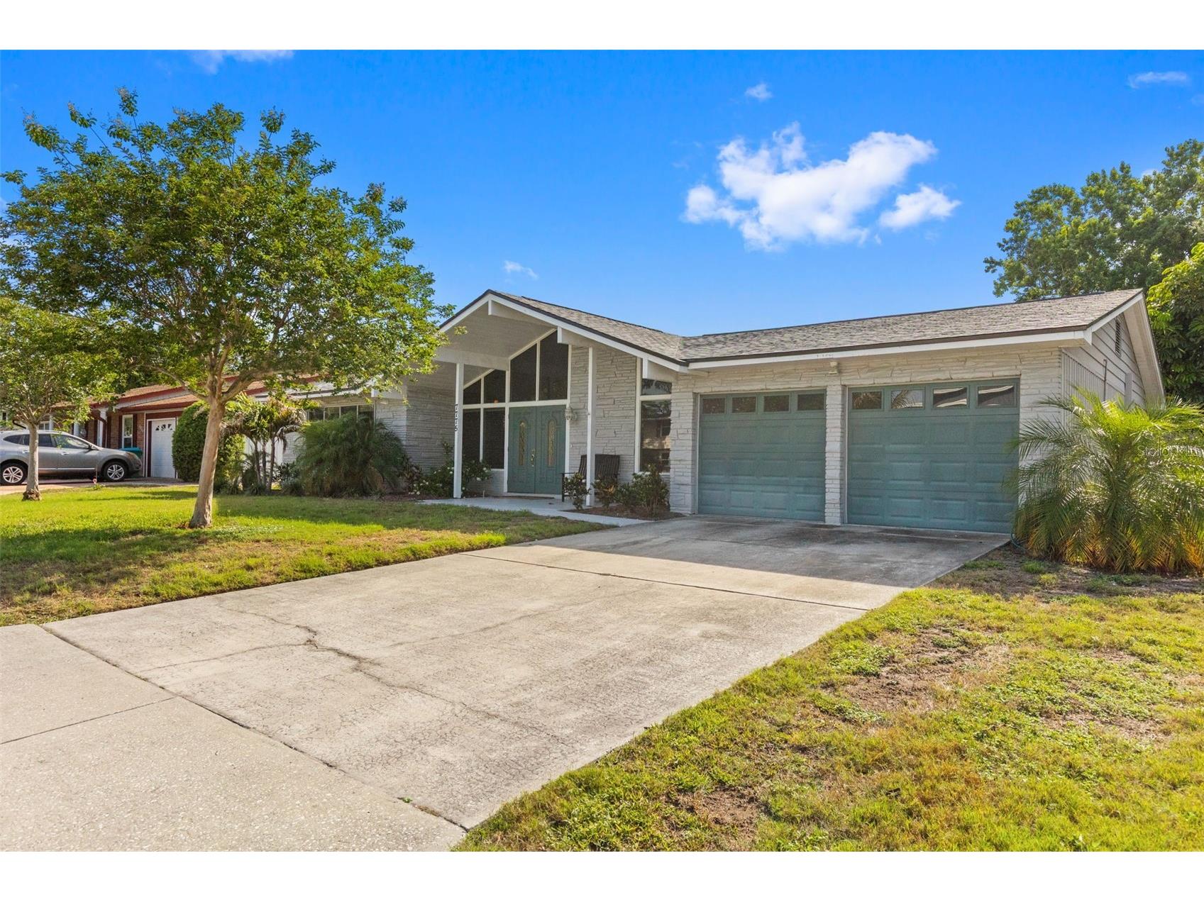 7775 132nd Way Seminole FL 33776 TB8504788 image2