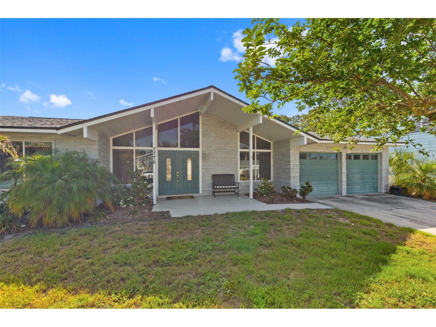 7775 132nd Way Seminole FL 33776 TB8504788 image3