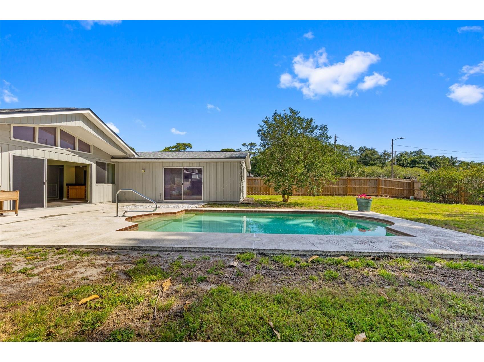 7775 132nd Way Seminole FL 33776 TB8504788 image44