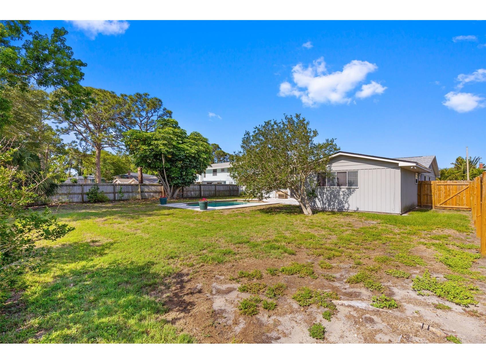 7775 132nd Way Seminole FL 33776 TB8504788 image47