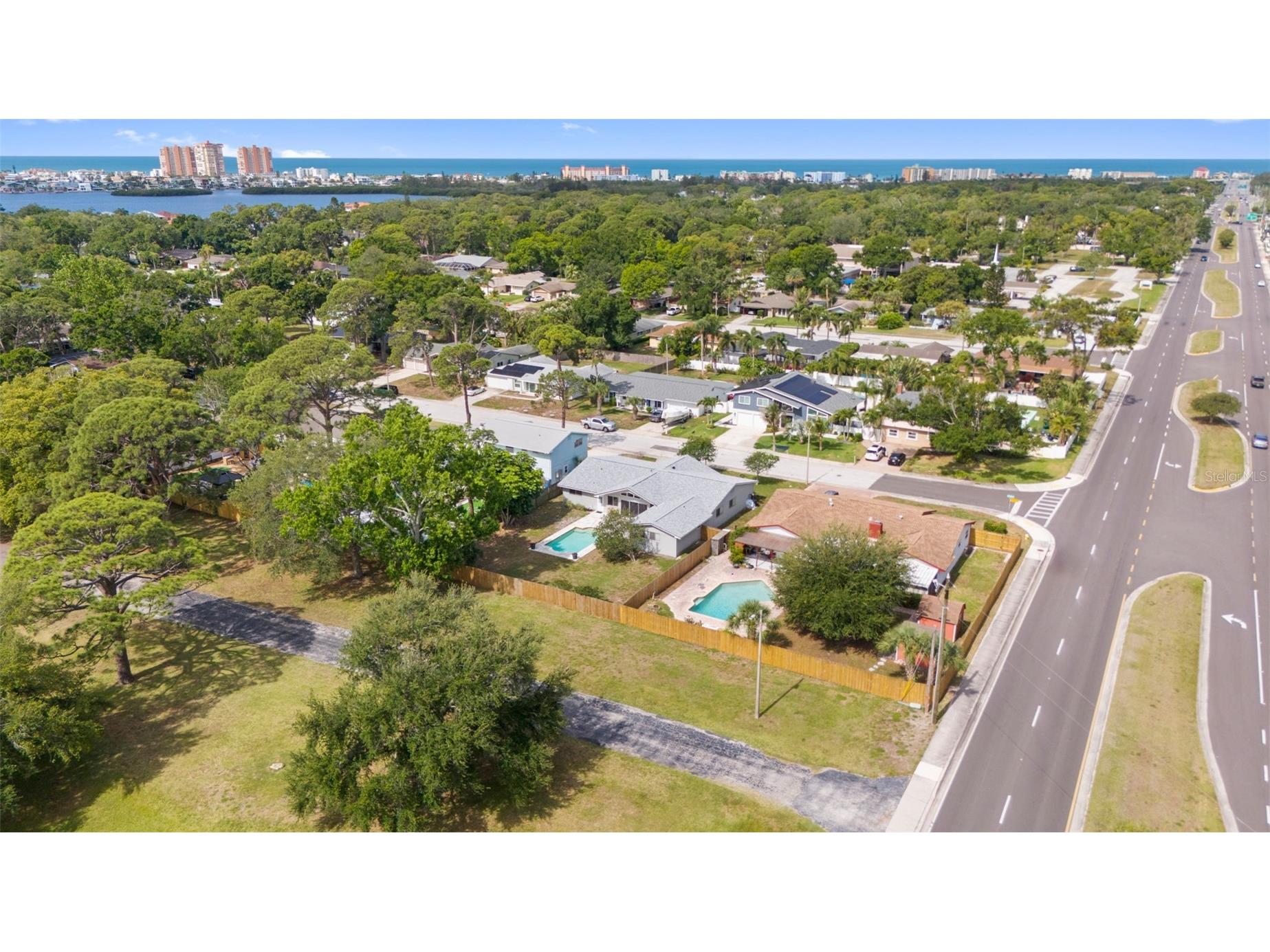 7775 132nd Way Seminole FL 33776 TB8504788 image54
