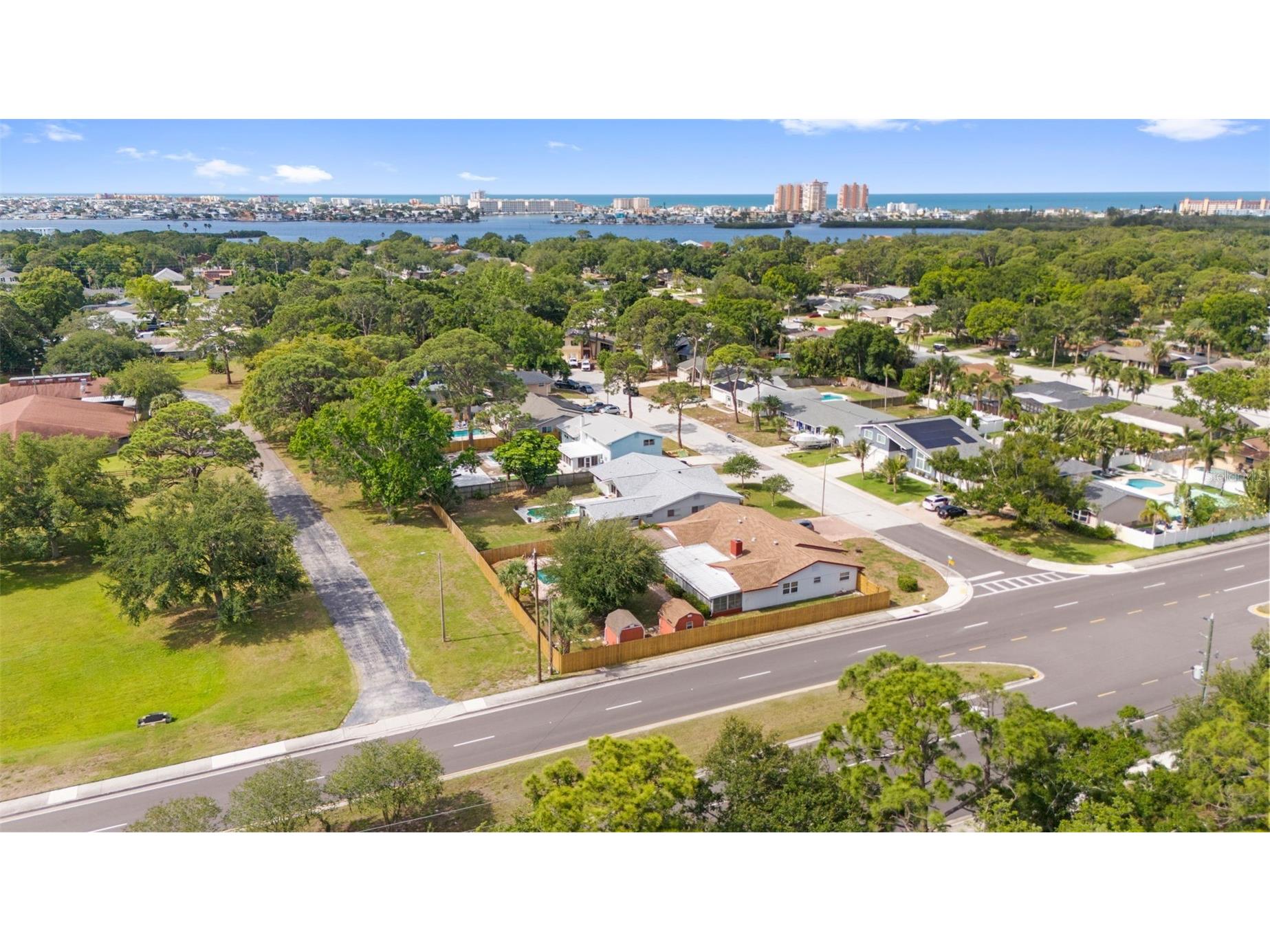 7775 132nd Way Seminole FL 33776 TB8504788 image55