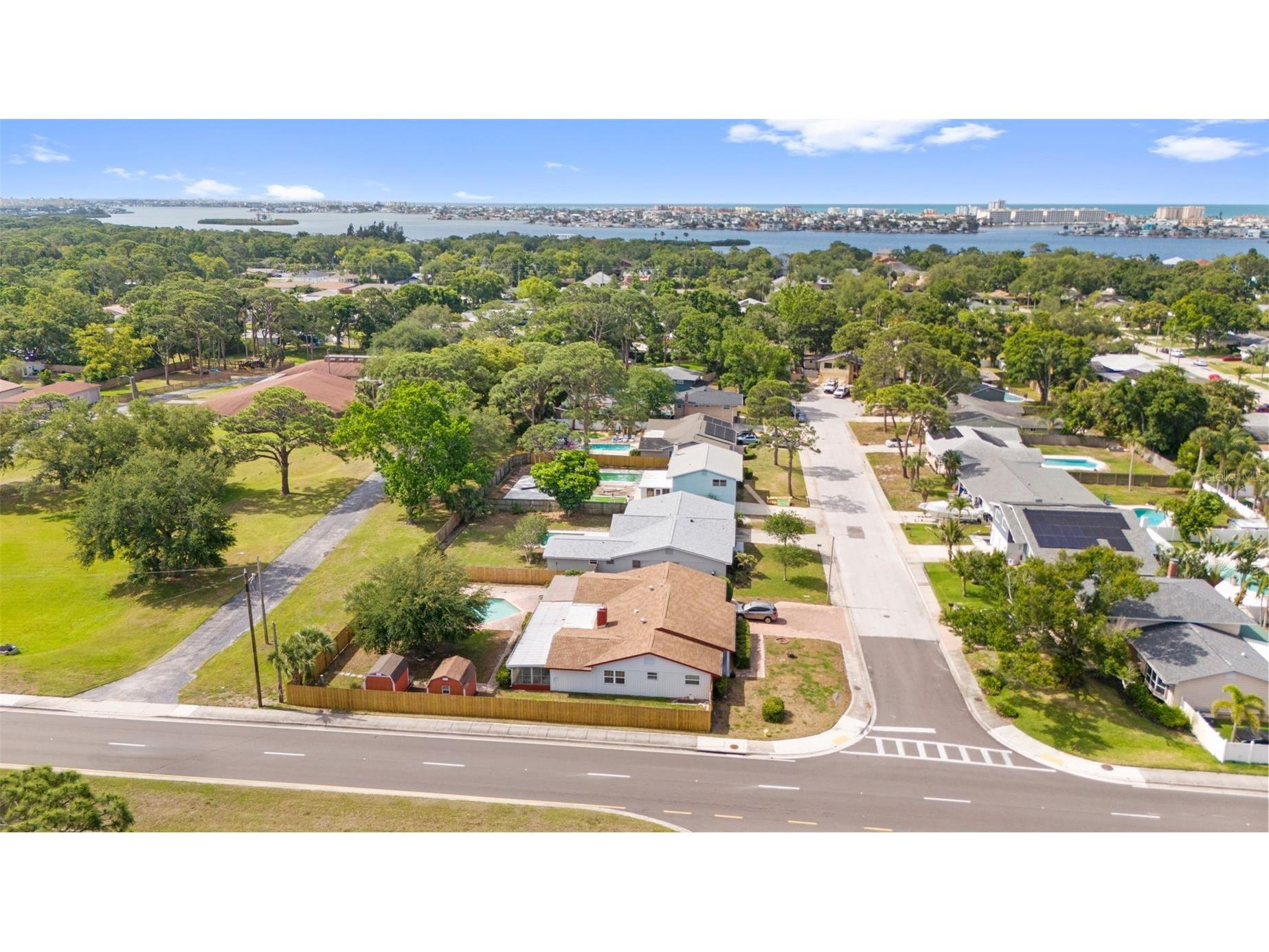 7775 132nd Way Seminole FL 33776 TB8504788 image56