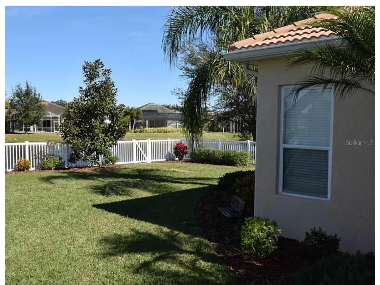 7779 Arolla Pine Boulevard Sarasota FL 34240 A4693909 image2