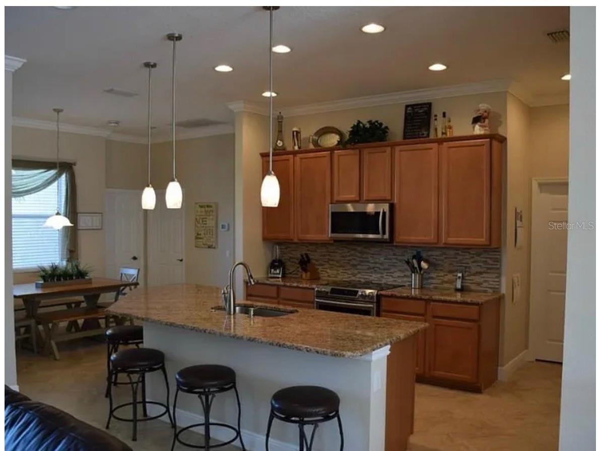 7779 Arolla Pine Boulevard Sarasota FL 34240 A4693909 image4